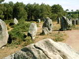 Alignements de menhirs, dans la région de Carnac, ouest de la France