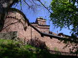 Château du Haut Koenigsbourg, partie centrale et donjon, vue de l'extérieur